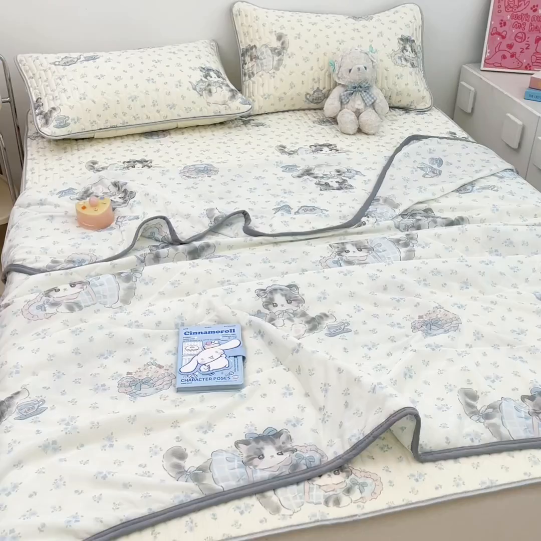 91家纺网 家纺一手货源 找家纺 沐慕 2025新款小清新凉感丝夏被凉席四件套 碎花小猫