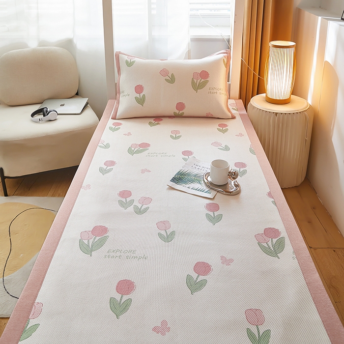 91家纺网 家纺一手货源 找家纺 （总）沐慕 2025新款学生床小清新印花冰藤席