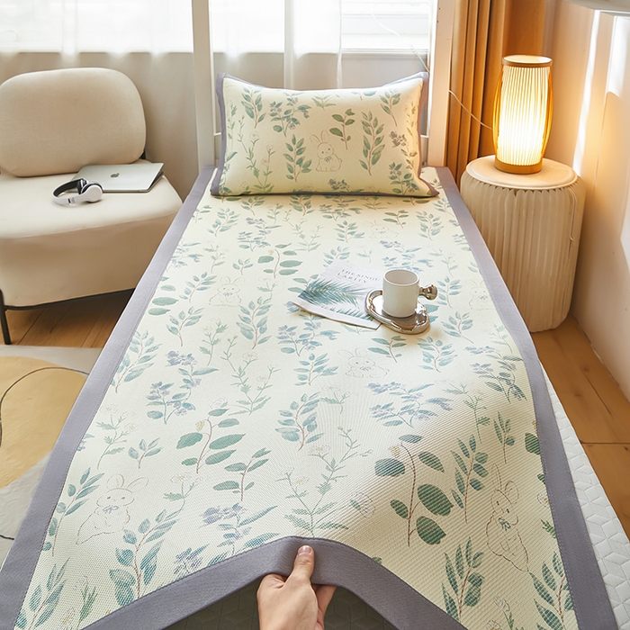 91家纺网 家纺一手货源 找家纺 （总）沐慕 2025新款学生床小清新印花冰藤席