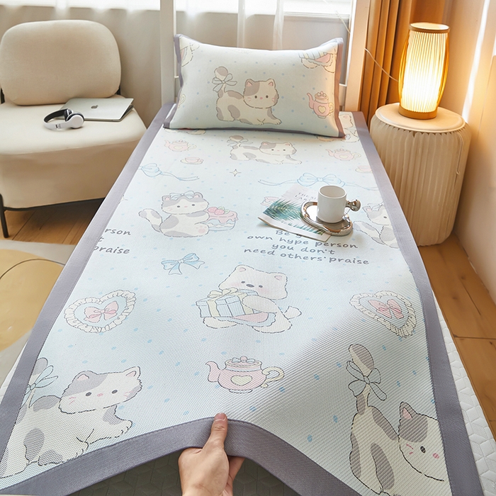 91家纺网 家纺一手货源 找家纺 （总）沐慕 2025新款学生床小清新印花冰藤席