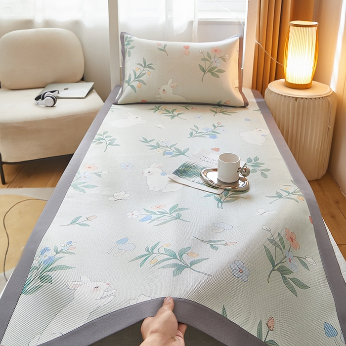 沐慕 2025新款学生床小清新印花冰藤席 花丛兔兔