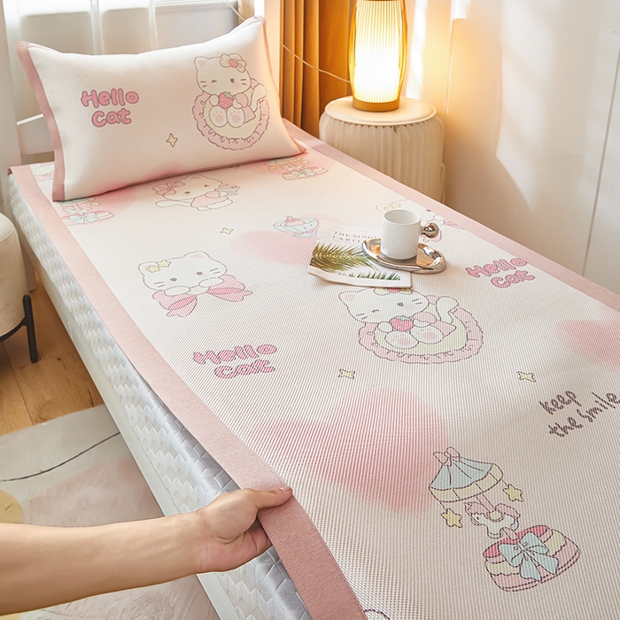 91家纺网 家纺一手货源 找家纺 沐慕 2025新款学生床小清新印花冰藤席 猫咪公主