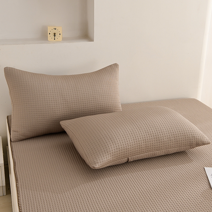 91家纺网 家纺一手货源 找家纺 圣楚家纺 2025春夏新款清凉华夫格夏被夏凉被空调被 清凉浅咖