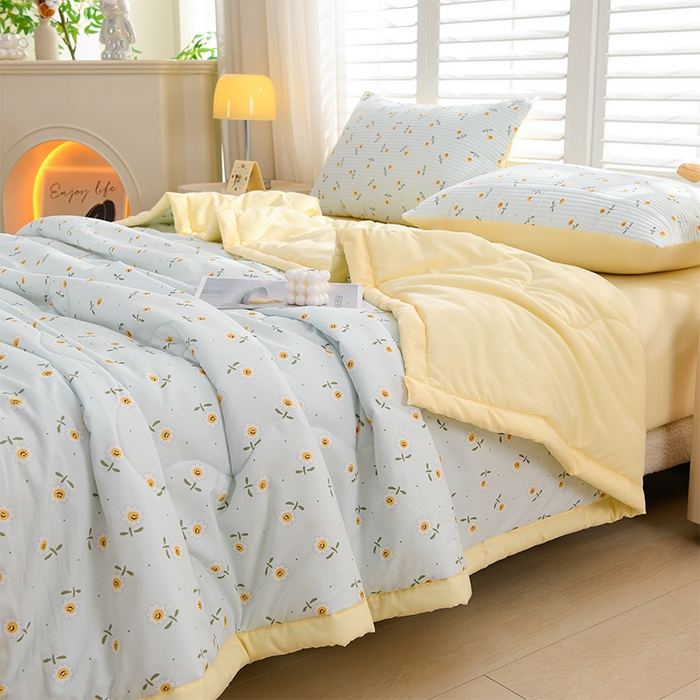 91家纺网 家纺一手货源 找家纺 圣楚家纺 2025春夏新款大豆纤维夏被夏凉被空调被 笑脸甜心