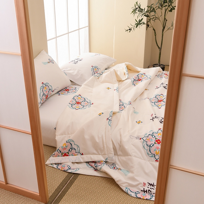 91家纺网 家纺一手货源 找家纺 圣楚家纺 2025春夏新款大豆纤维夏被夏凉被空调被 吉祥