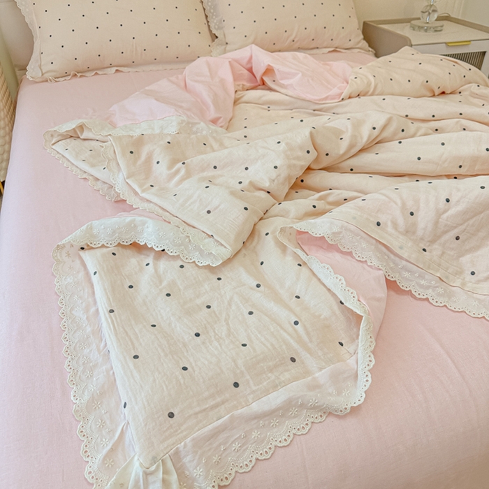 91家纺网 家纺一手货源 找家纺 盼季家纺 2025新款水洗棉蕾丝花边四件套 蕾丝小花边-粉白波点