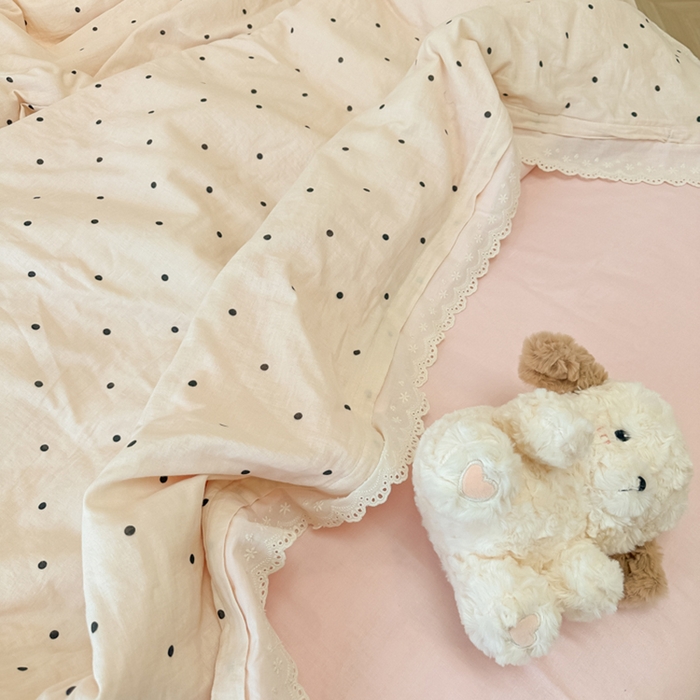 91家纺网 家纺一手货源 找家纺 盼季家纺 2025新款水洗棉蕾丝花边四件套 蕾丝小花边-粉白波点