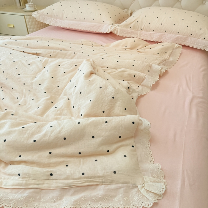 91家纺网 家纺一手货源 找家纺 盼季家纺 2025新款水洗棉蕾丝花边四件套 蕾丝小花边-粉白波点