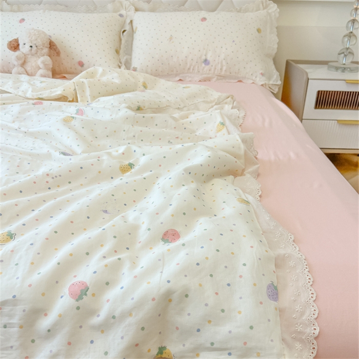 91家纺网 家纺一手货源 找家纺 盼季家纺 2025新款水洗棉蕾丝花边四件套 蕾丝小花边-爱心草莓