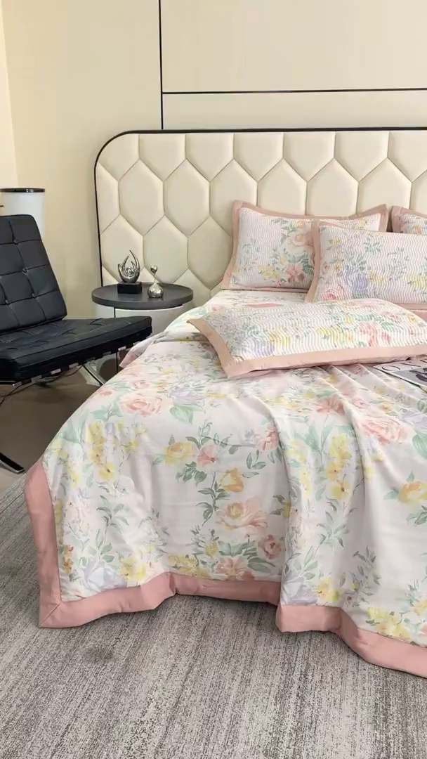 91家纺网 家纺一手货源 找家纺 晨晨家纺 2025新款A类印花莱赛尔天丝软席床盖三件套 梦蔓