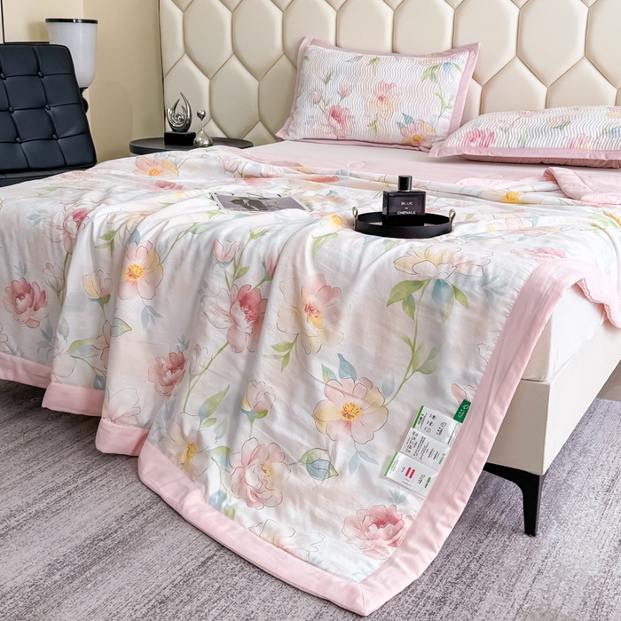 91家纺网 家纺一手货源 找家纺 晨晨家纺 2025新款A类印花莱赛尔天丝软席床盖三件套 妙颜