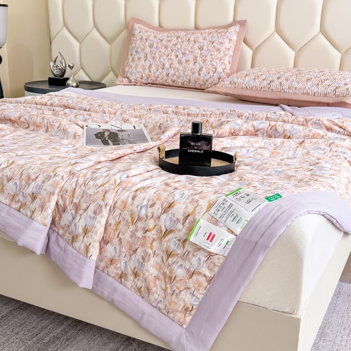 91家纺网 家纺一手货源 找家纺 晨晨家纺 2025新款A类印花莱赛尔天丝软席床盖三件套 紫韵