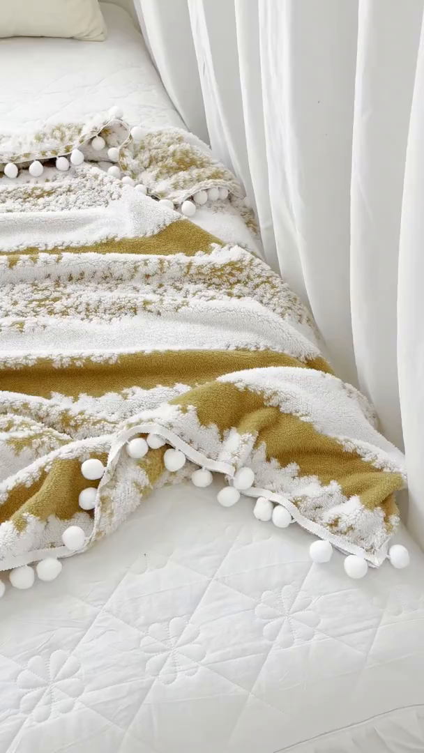 91家纺网 家纺一手货源 找家纺 潮邦创意家居 【标准250G】阳离子双色提花星绒梦语小球毯可供跨境电商可压缩 星绒梦语灿黄