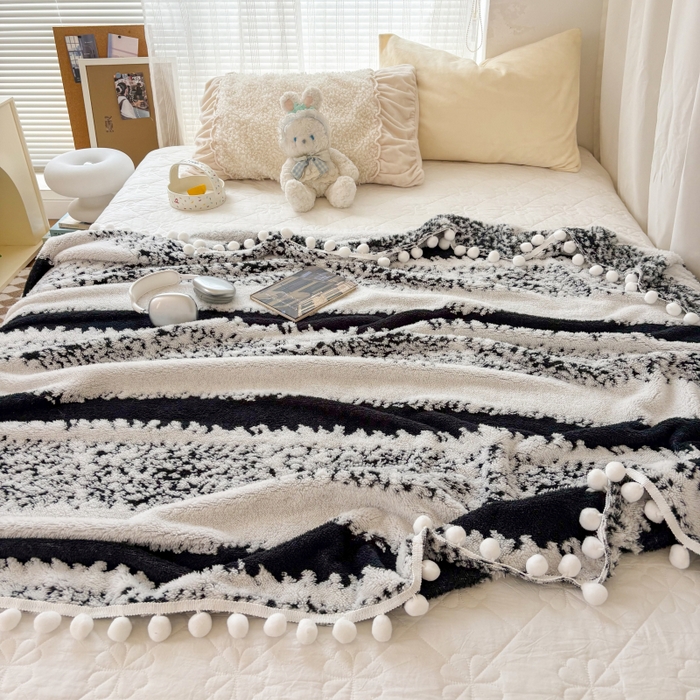 91家纺网 家纺一手货源 找家纺 潮邦创意家居 【标准250G】阳离子双色提花星绒梦语小球毯可供跨境电商可压缩 星绒梦语素墨