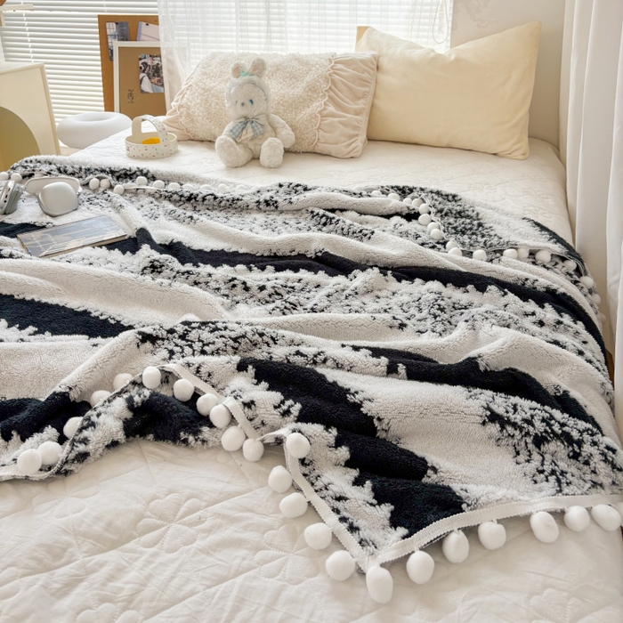 91家纺网 家纺一手货源 找家纺 潮邦创意家居 【标准250G】阳离子双色提花星绒梦语小球毯可供跨境电商可压缩 星绒梦语素墨