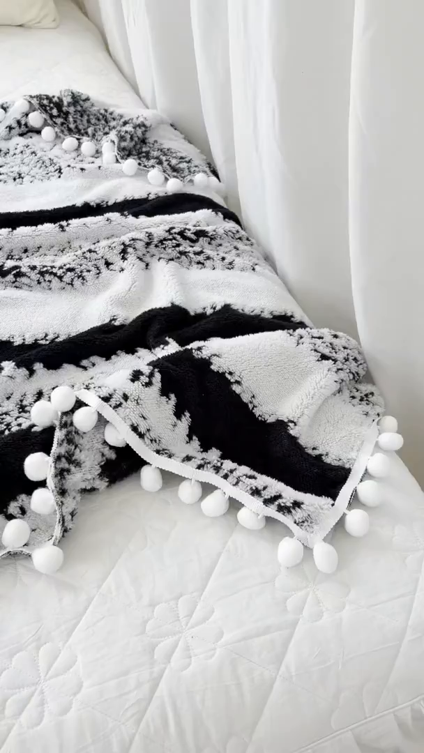 91家纺网 家纺一手货源 找家纺 潮邦创意家居 【标准250G】阳离子双色提花星绒梦语小球毯可供跨境电商可压缩 星绒梦语素墨