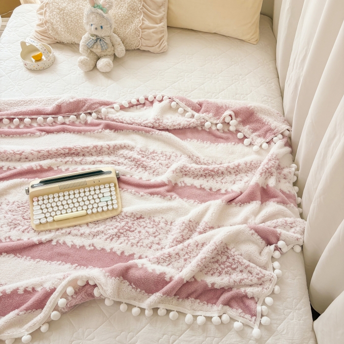 91家纺网 家纺一手货源 找家纺 潮邦创意家居 【标准250G】阳离子双色提花星绒梦语小球毯可供跨境电商可压缩 星绒梦语桃粉