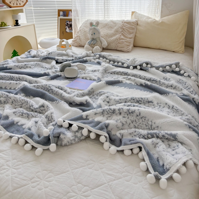 91家纺网 家纺一手货源 找家纺 潮邦创意家居 【标准250G】阳离子双色提花星绒梦语小球毯可供跨境电商可压缩 星绒梦语烟灰