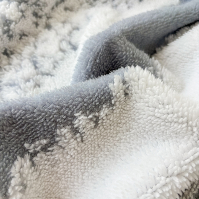 91家纺网 家纺一手货源 找家纺 潮邦创意家居 【标准250G】阳离子双色提花星绒梦语小球毯可供跨境电商可压缩 星绒梦语烟灰