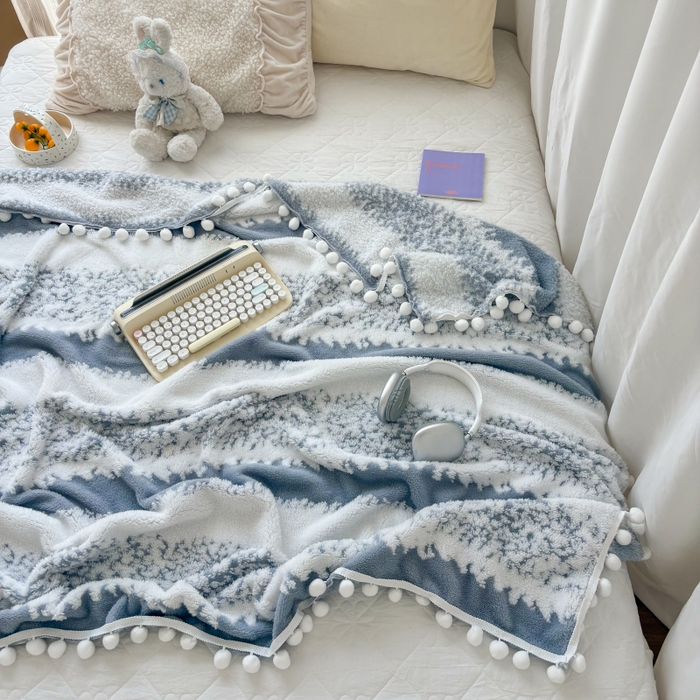 91家纺网 家纺一手货源 找家纺 潮邦创意家居 【标准250G】阳离子双色提花星绒梦语小球毯可供跨境电商可压缩 星绒梦语烟灰