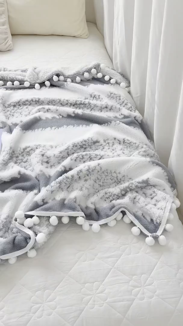 91家纺网 家纺一手货源 找家纺 潮邦创意家居 【标准250G】阳离子双色提花星绒梦语小球毯可供跨境电商可压缩 星绒梦语烟灰