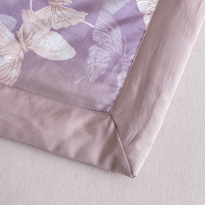 91家纺网 家纺一手货源 找家纺 晨晨家纺 2025新款A类印花莱赛尔天丝软席夏被夏凉被空调被 梦蝶