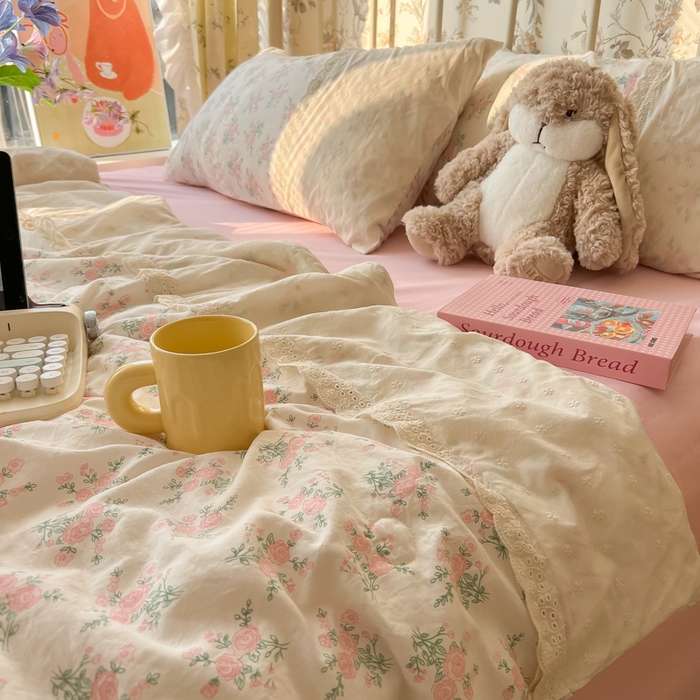 91家纺网 家纺一手货源 找家纺 盼季家纺 2025新款A类夏季夏天蕾丝花边大豆纤维被夏凉被床单四件套空调被 蕾丝花边夏被-花团