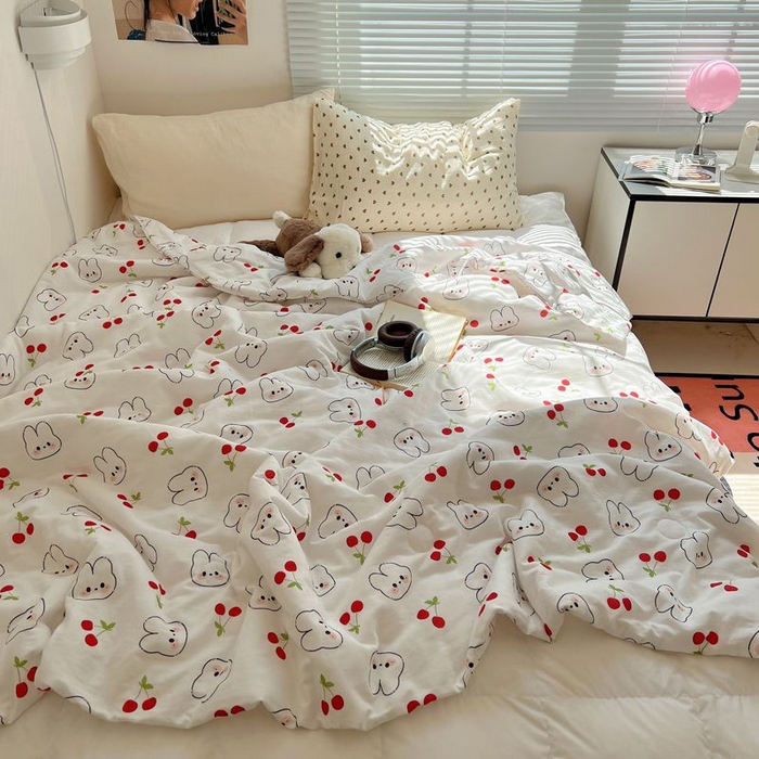 91家纺网 家纺一手货源 找家纺 繁花家居 2025新款AA版水洗棉超软夏被直播热款 樱桃兔