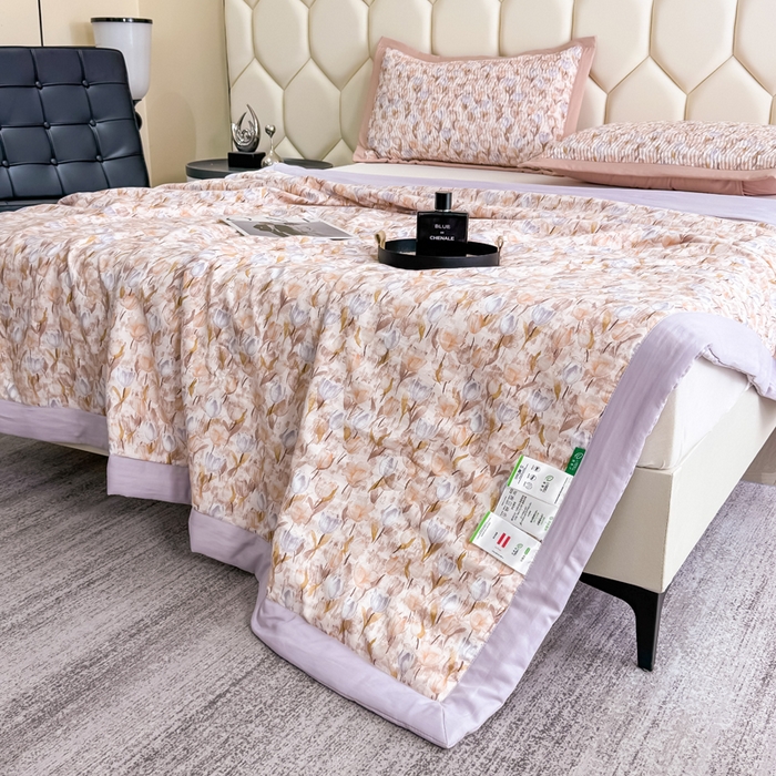 91家纺网 家纺一手货源 找家纺 晨晨家纺 2025新款A类印花莱赛尔天丝软席夏被夏凉被空调被 紫韵