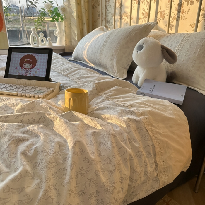 91家纺网 家纺一手货源 找家纺 盼季家纺 2025新款A类夏季夏天蕾丝花边大豆纤维被夏凉被床单四件套空调被 蕾丝花边夏被-素雅