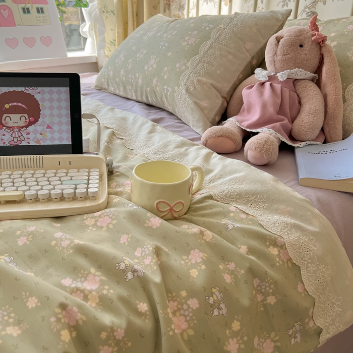 91家纺网 家纺一手货源 找家纺 盼季家纺 2025新款A类夏季夏天蕾丝花边大豆纤维被夏凉被床单四件套空调被 蕾丝花边夏被-碎花兔绿