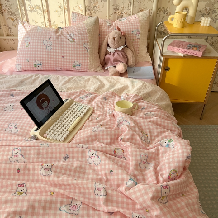 91家纺网 家纺一手货源 找家纺 盼季家纺 2025新款A类夏季夏天蕾丝花边大豆纤维被夏凉被床单四件套空调被 蕾丝花边夏被-汪汪狗粉