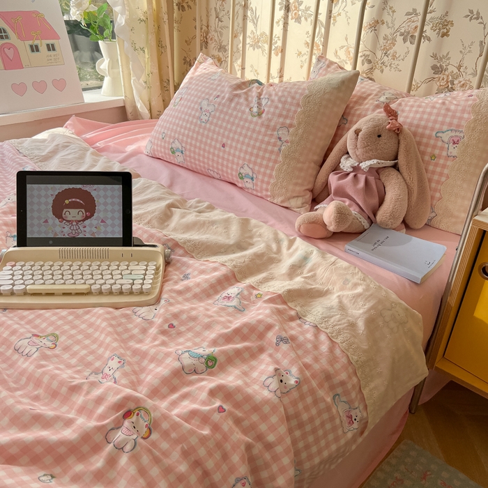 91家纺网 家纺一手货源 找家纺 盼季家纺 2025新款A类夏季夏天蕾丝花边大豆纤维被夏凉被床单四件套空调被 蕾丝花边夏被-汪汪狗粉