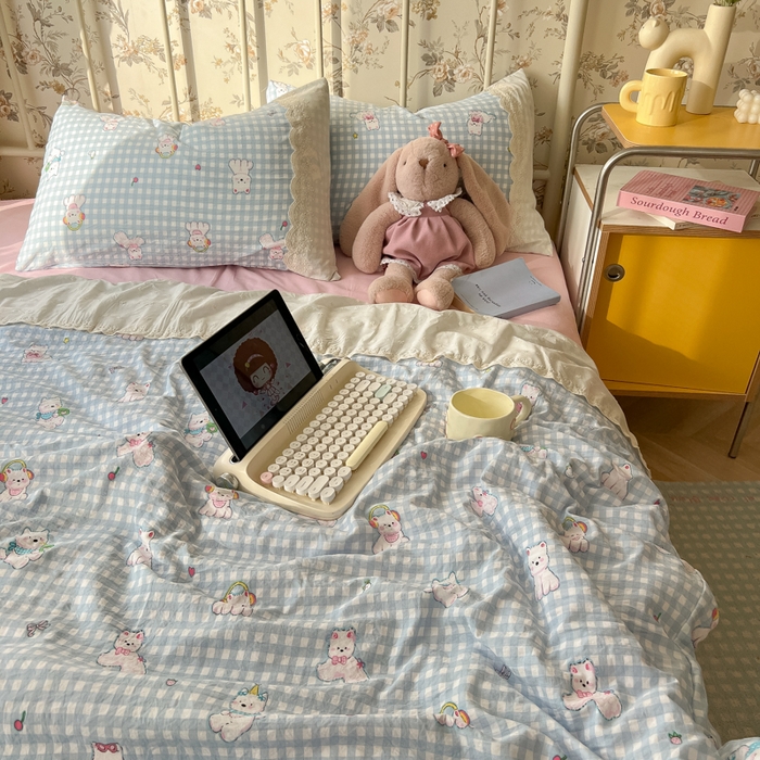 91家纺网 家纺一手货源 找家纺 盼季家纺 2025新款A类夏季夏天蕾丝花边大豆纤维被夏凉被床单四件套空调被 蕾丝花边夏被-汪汪狗蓝