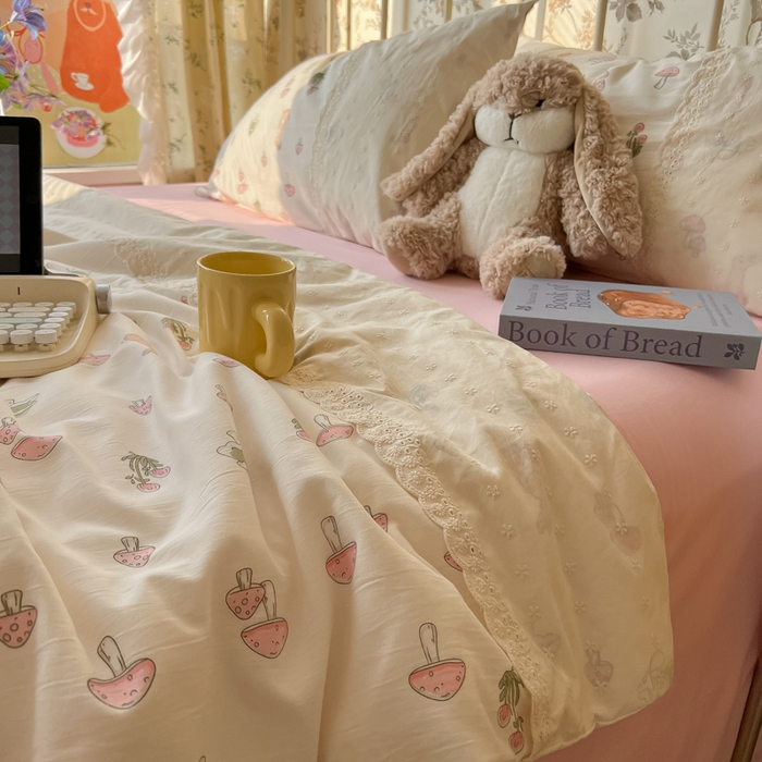 91家纺网 家纺一手货源 找家纺 盼季家纺 2025新款A类夏季夏天蕾丝花边大豆纤维被夏凉被床单四件套空调被 蕾丝花边夏被-小兔蘑菇