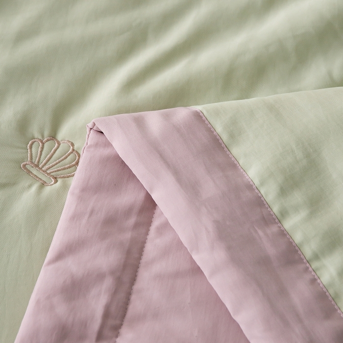 91家纺网 家纺一手货源 找家纺 （总）晨晨家纺 2025新款A类莱赛尔天丝刺绣款凉席席子床盖款系列三件套