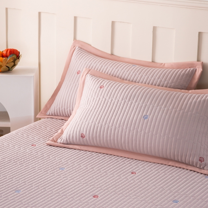 91家纺网 家纺一手货源 找家纺 晨晨家纺 2025新款A类莱赛尔天丝刺绣款夏被系列 单夏被 皇冠-高级咖