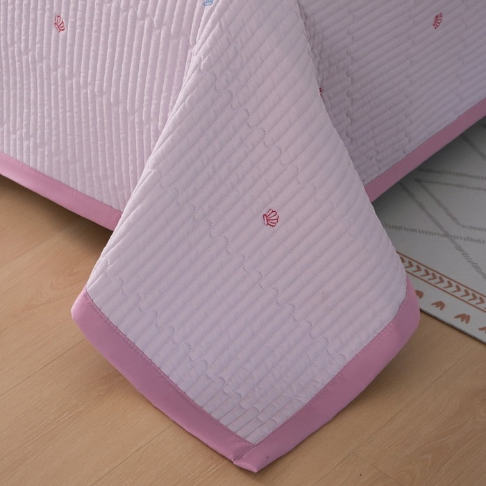 91家纺网 家纺一手货源 找家纺 晨晨家纺 2025新款A类莱赛尔天丝刺绣款夏被系列 单夏被 皇冠-魅影紫