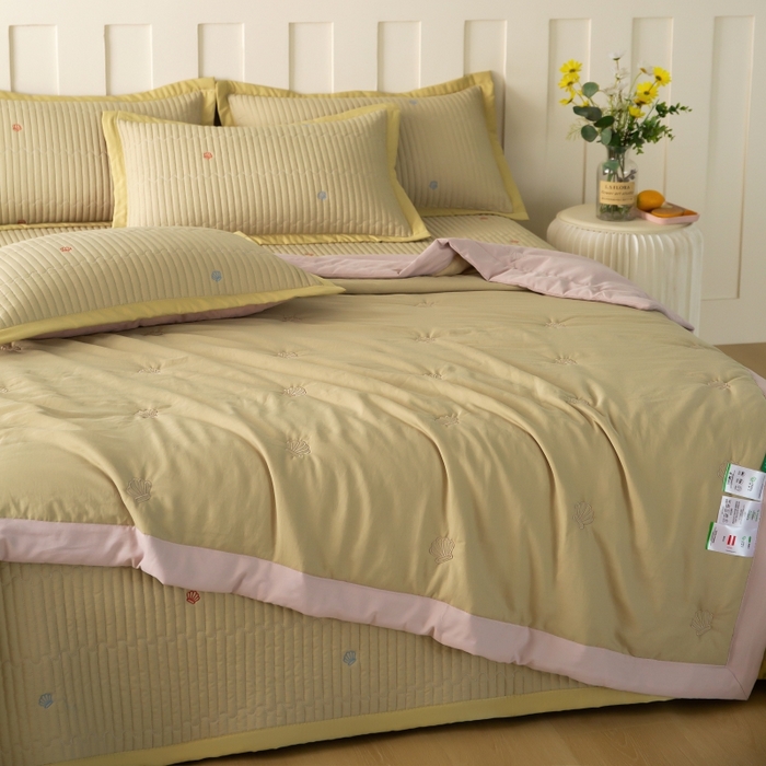 91家纺网 家纺一手货源 找家纺 晨晨家纺 2025新款A类莱赛尔天丝刺绣款凉席席子床盖款系列三件套 皇冠-抹茶绿