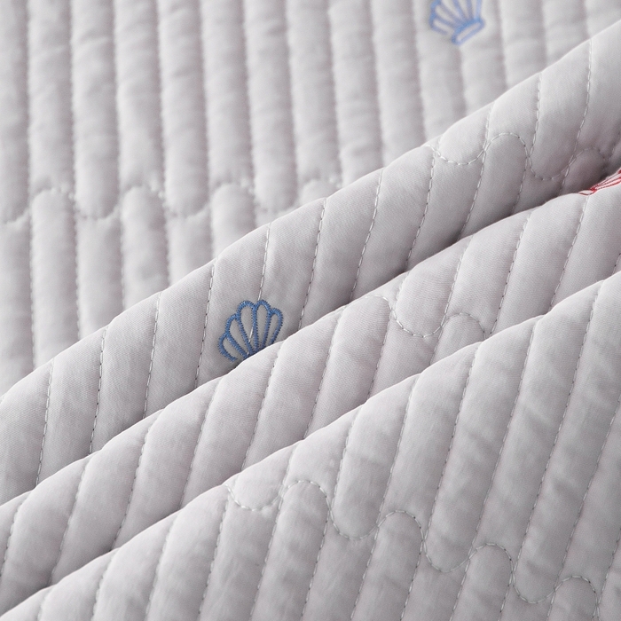 91家纺网 家纺一手货源 找家纺 晨晨家纺 2025新款A类莱赛尔天丝刺绣款夏被系列 单夏被 皇冠-绅士灰