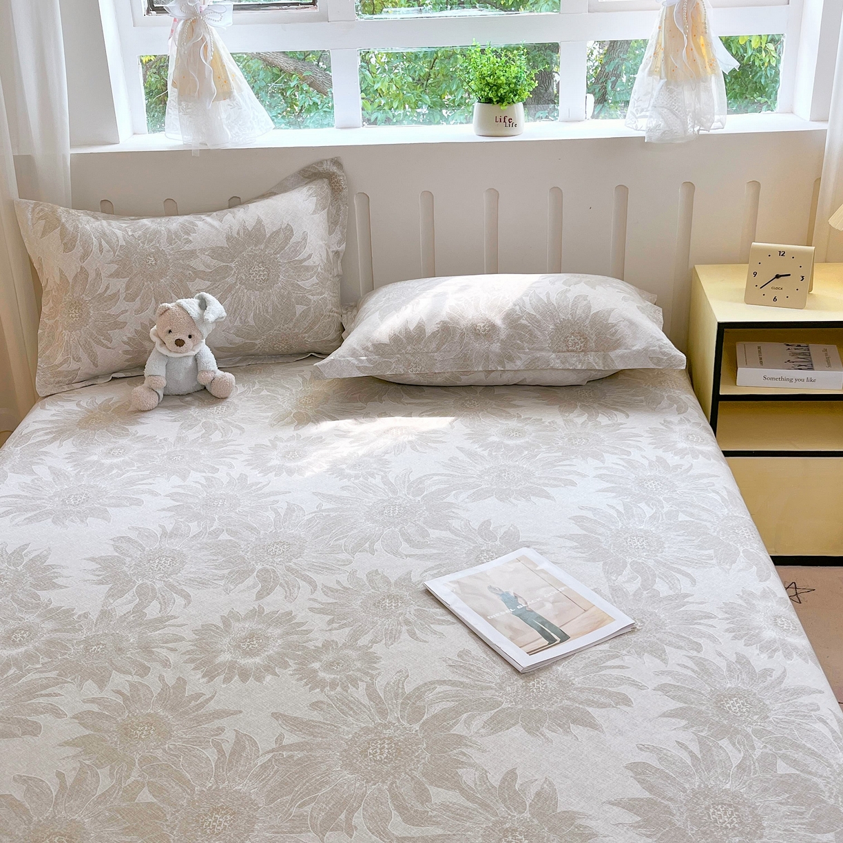 91家纺网 家纺一手货源 找家纺 大吉 2025新款亲肤舒适全棉纯棉喷气小清新印花系列单床单床单单件单品床单 复古向日葵