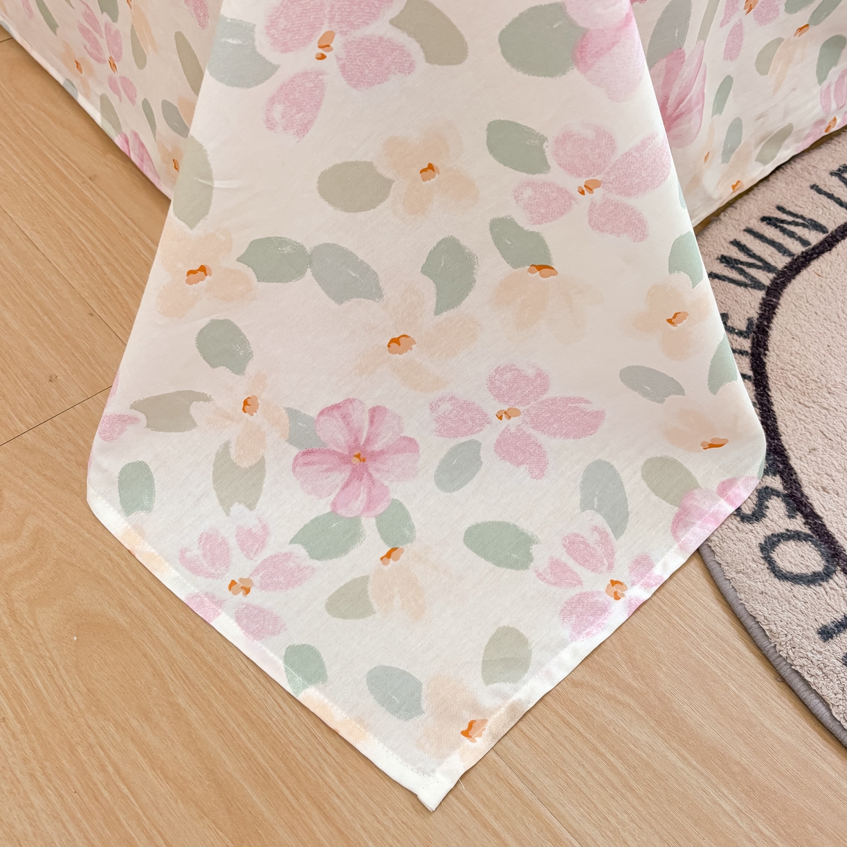 91家纺网 家纺一手货源 找家纺 大吉 2025新款亲肤舒适全棉纯棉喷气小清新印花系列单床单床单单件单品床单 甜梦