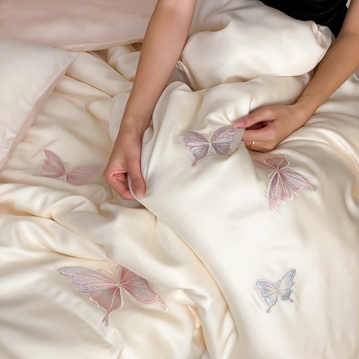 91家纺网 家纺一手货源 找家纺 云栖家居 2025兰精天丝四件套-蝶漫 漫蝶-粉