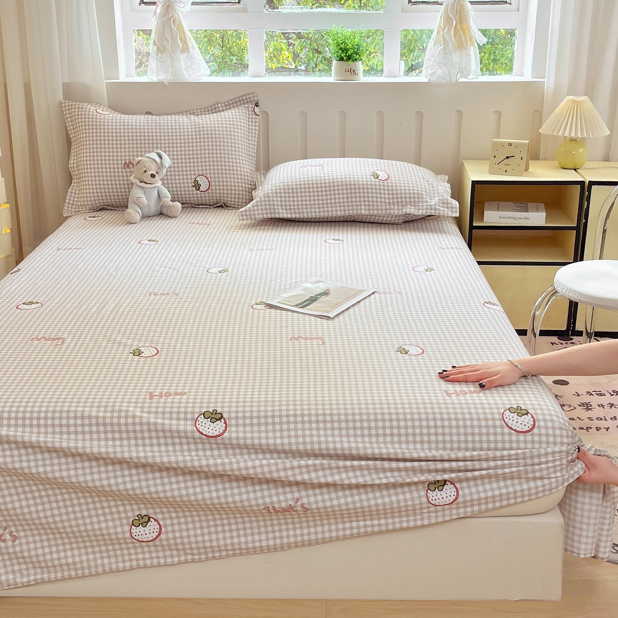 91家纺网 家纺一手货源 找家纺 大吉 2025新款亲肤舒适全棉纯棉喷气小清新印花系列单床单床单单件单品床单 小莓好