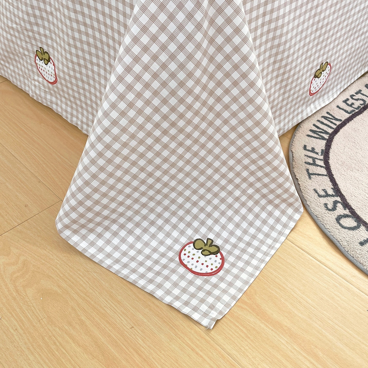 91家纺网 家纺一手货源 找家纺 大吉 2025新款亲肤舒适全棉纯棉喷气小清新印花系列单床单床单单件单品床单 小莓好