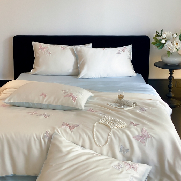 91家纺网 家纺一手货源 找家纺 云栖家居 2025兰精天丝四件套-蝶漫 漫蝶-蓝