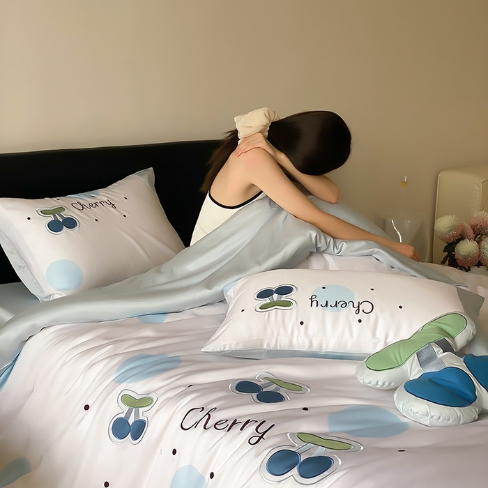 91家纺网 家纺一手货源 找家纺 MIU缪家居 2025新款60支兰精天丝四件套-啵啵乐 啵啵乐-气泡蓝