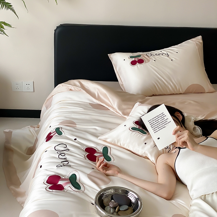 91家纺网 家纺一手货源 找家纺 MIU缪家居 2025新款60支兰精天丝四件套-啵啵乐 啵啵乐-奶茶色