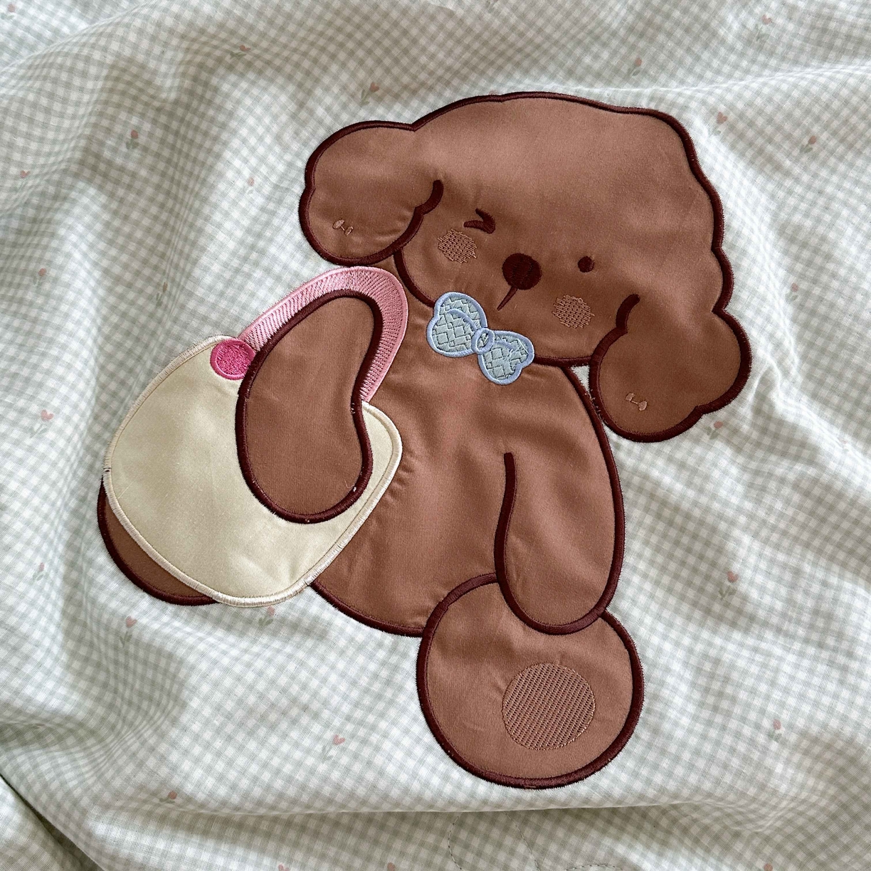 91家纺网 家纺一手货源 找家纺 觅糖家纺 2025春夏新款全棉双层纱夏被夏凉被空调被 背包熊