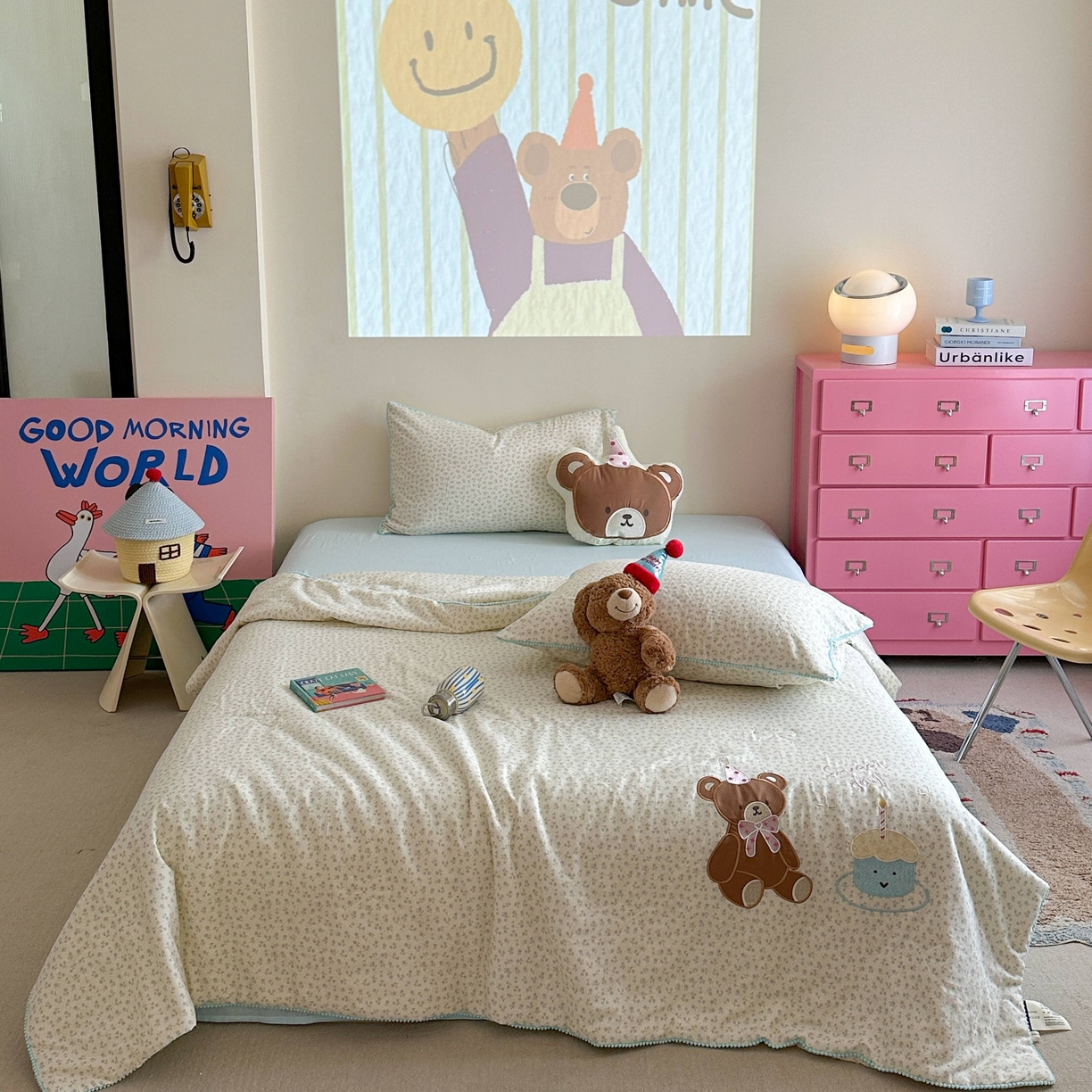 91家纺网 家纺一手货源 找家纺 觅糖家纺 2025春夏新款全棉双层纱夏被夏凉被空调被 蛋糕熊